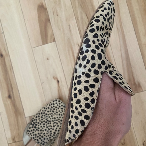 Dolce Vita Animal Print Flats - Picture 3 of 3